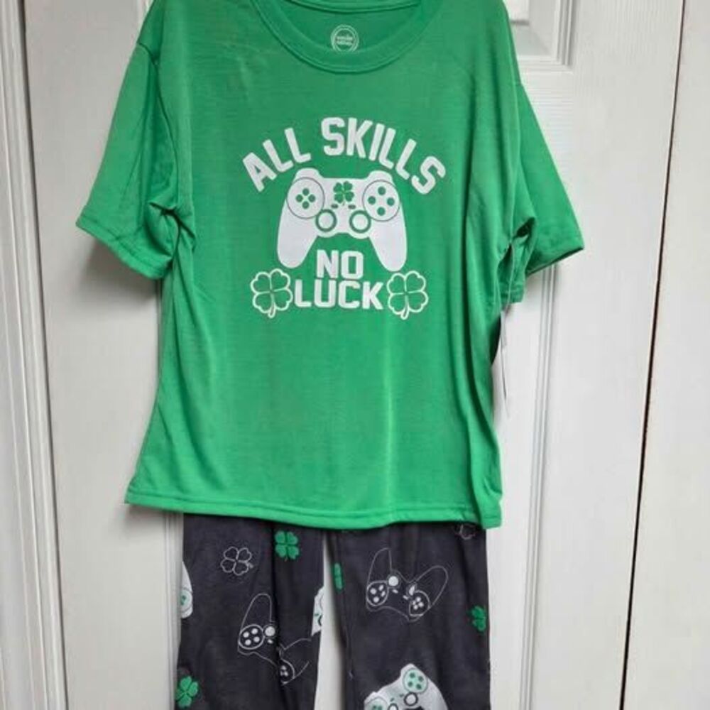 Wonder Nation boys small 2 piece pajama set new with tags gamer theme